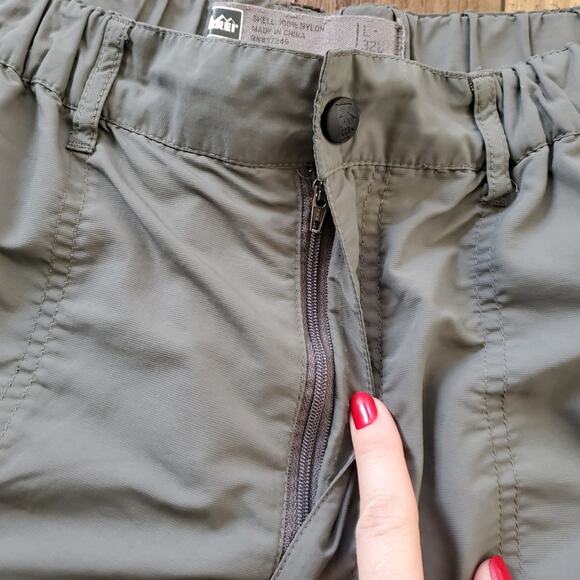 REI | Cargo Hiking Shorts with 9 Pockets - Picture 4 of 12